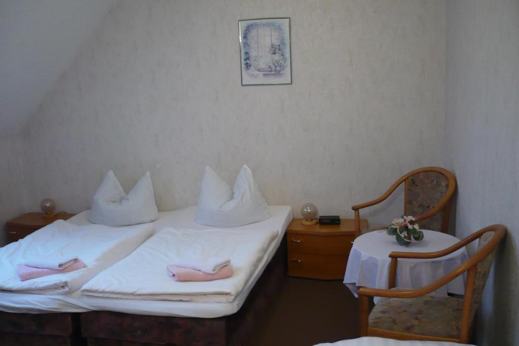 Gaststaette & Pension Jiedlitz Burkau Δωμάτιο φωτογραφία